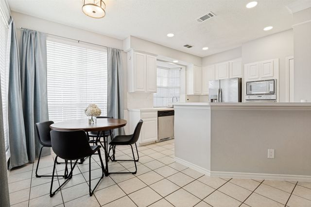 8714 Saddlehorn Drive, Irving, TX 75063