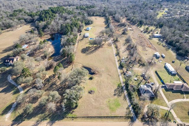 23096 McFadden Lane, Chandler, TX 75758