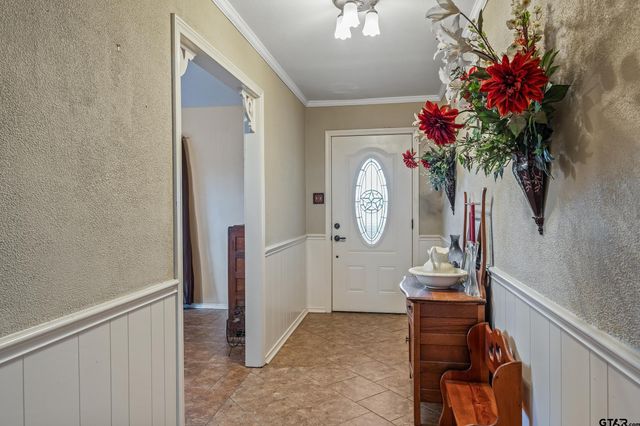 23096 McFadden Lane, Chandler, TX 75758