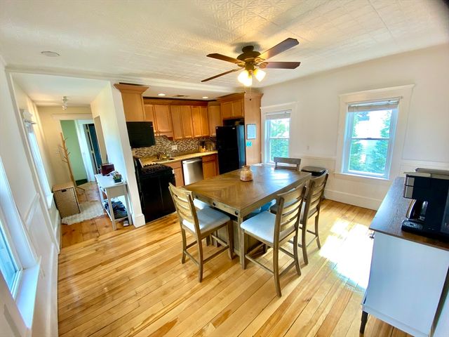 30 Maple Ave 2, North Andover, MA 01845