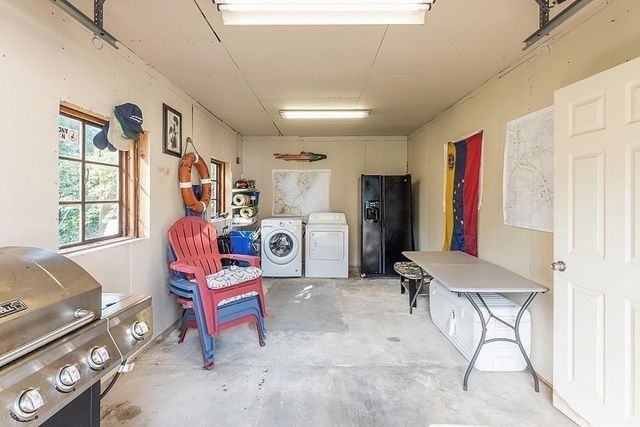 30 Maple Ave 2, North Andover, MA 01845