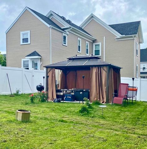 30 Maple Ave 2, North Andover, MA 01845