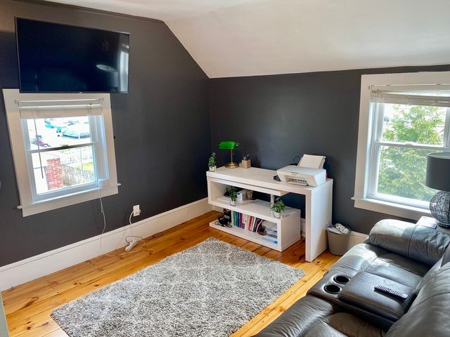 30 Maple Ave 2, North Andover, MA 01845
