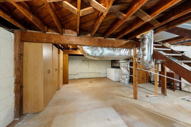 303 Live Oak St, Auburn, CA 95603