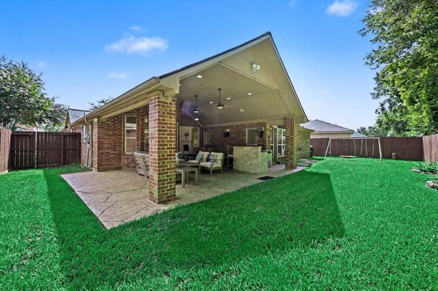 2418 Blue Water Bay Drive, Katy, TX 77494
