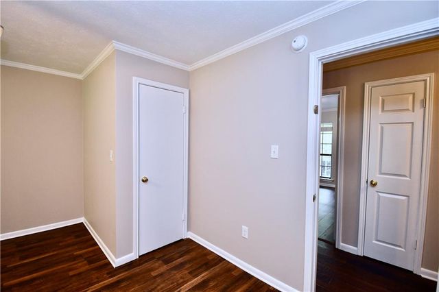 106 WOODCREEK Loop, Pineville, LA 71360