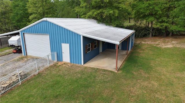 106 WOODCREEK Loop, Pineville, LA 71360