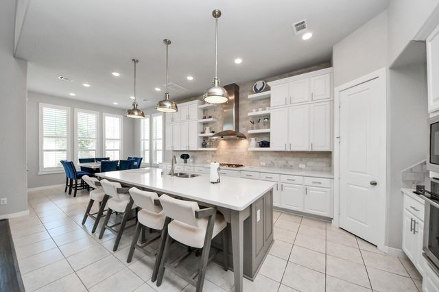 10127 Blythe Street, Rosharon, TX 77583