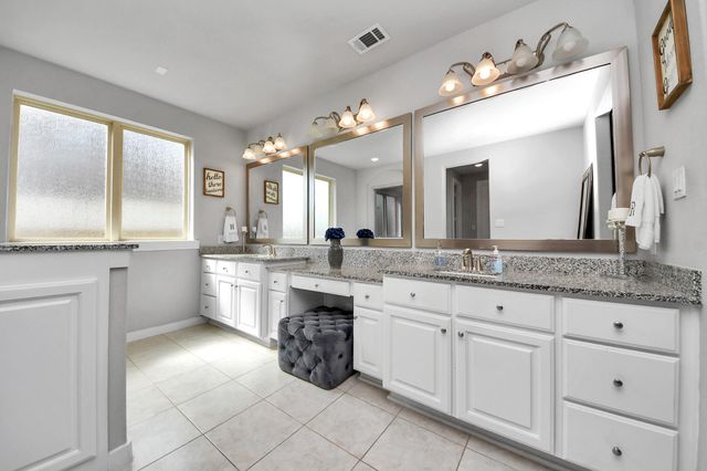 10127 Blythe Street, Rosharon, TX 77583