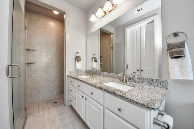 10127 Blythe Street, Rosharon, TX 77583