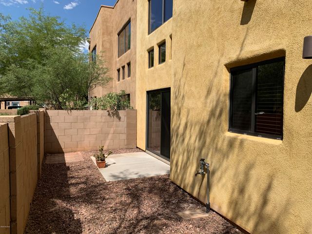 4181 N Fortune Loop, Tucson, AZ 85719