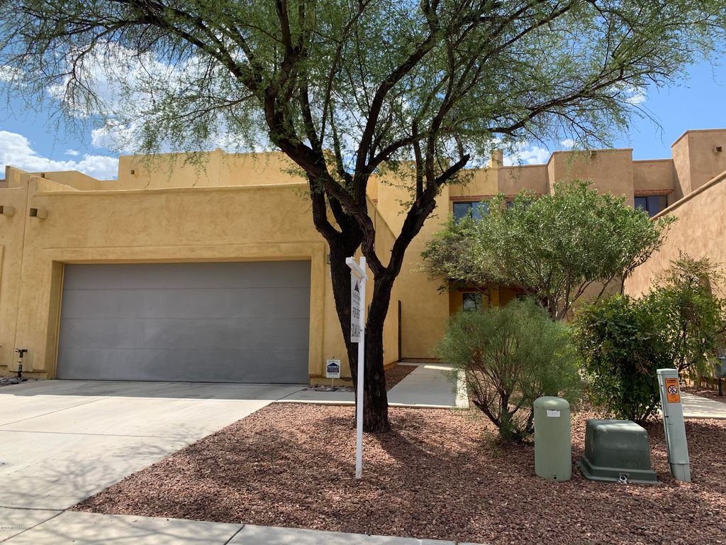 4181 N Fortune Loop, Tucson, AZ 85719