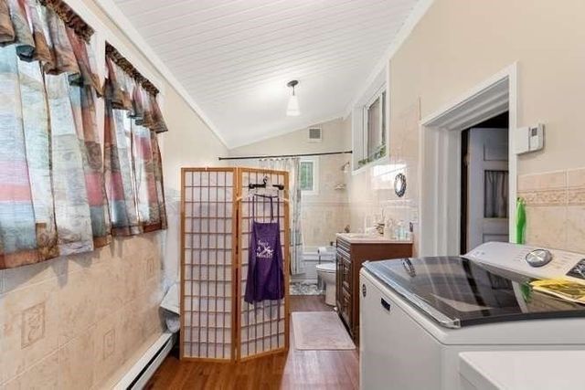 42 Piedmont St, Lynn, MA 01904