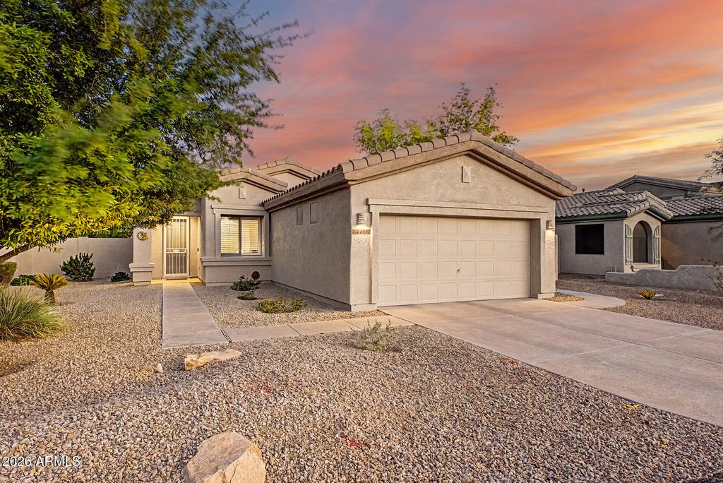 14007 W EDGEMONT Avenue, Goodyear, AZ 85395 — photo 2