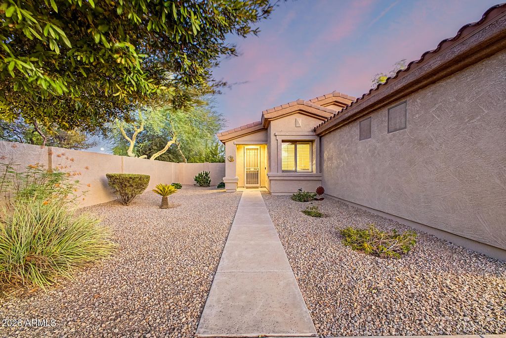 14007 W EDGEMONT Avenue, Goodyear, AZ 85395 — photo 3