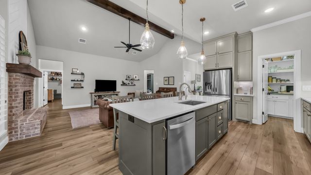 232 Belmont Drive, Willow Park, TX 76087