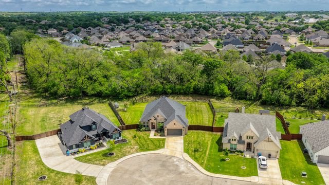 232 Belmont Drive, Willow Park, TX 76087
