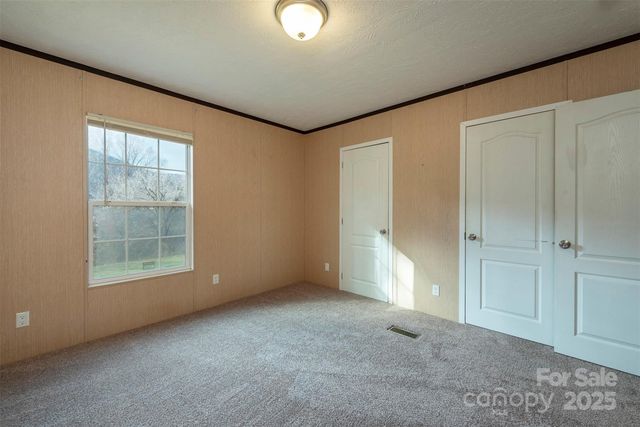 332 Richmond Avenue, Swannanoa, NC 28778