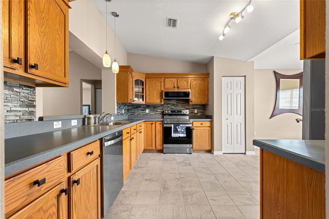 13835 SE 85TH CIRCLE, Summerfield, FL 34491