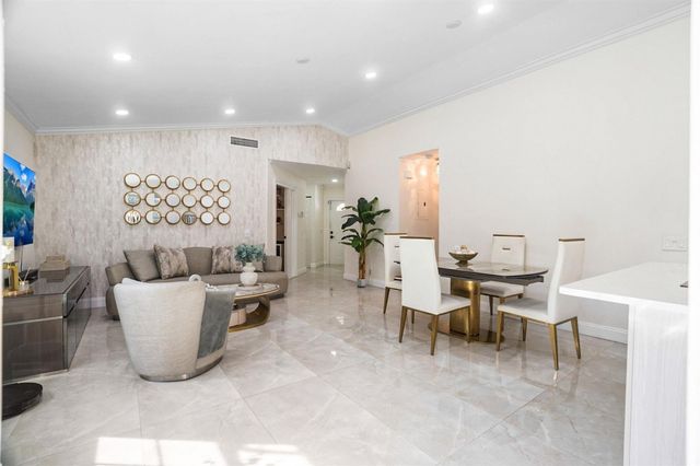 1427 Seagrape Circle, Weston, FL 33326