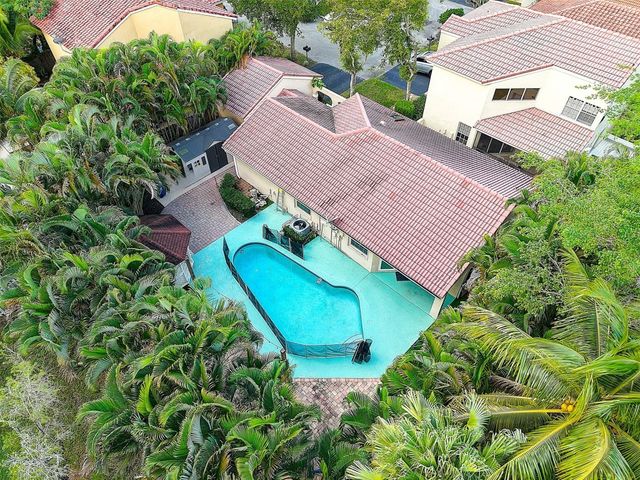 1427 Seagrape Circle, Weston, FL 33326