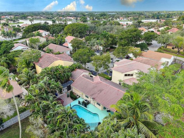 1427 Seagrape Circle, Weston, FL 33326