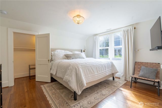 2218 E McGraw Street, Seattle, WA 98112