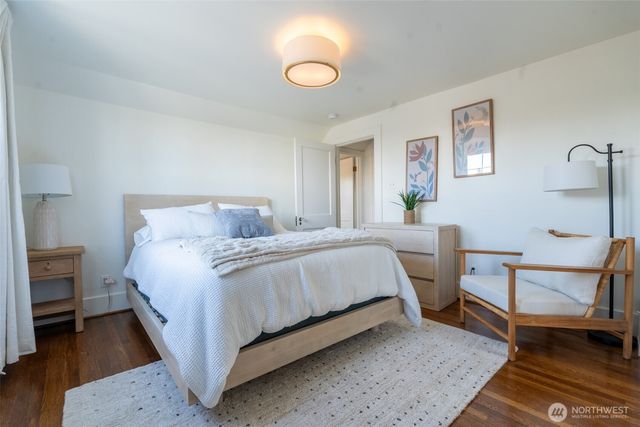 2218 E McGraw Street, Seattle, WA 98112