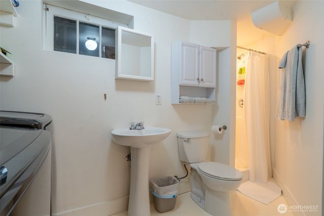 2218 E McGraw Street, Seattle, WA 98112