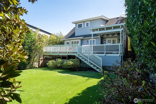 2218 E McGraw Street, Seattle, WA 98112