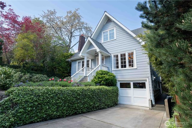 2218 E McGraw Street, Seattle, WA 98112