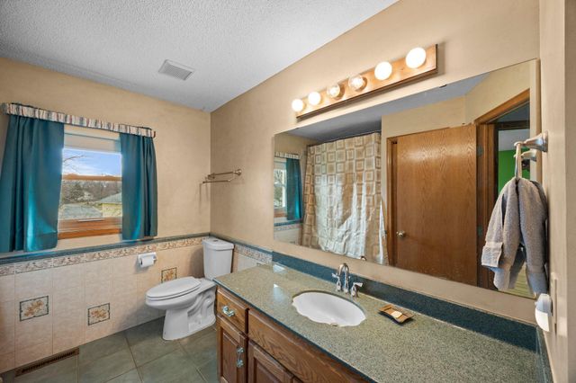 8407 Norway Street NW, Coon Rapids, MN 55433