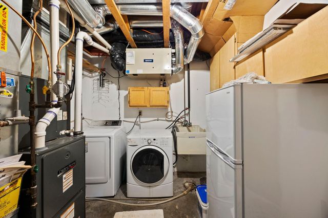 8407 Norway Street NW, Coon Rapids, MN 55433