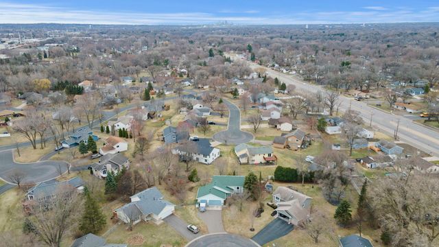 8407 Norway Street NW, Coon Rapids, MN 55433