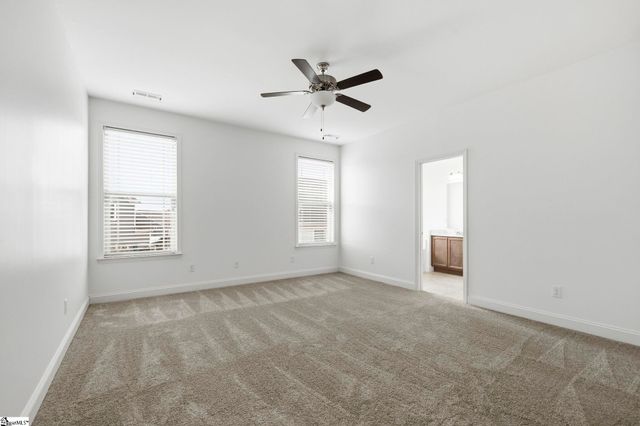 120 Bur Oak Drive, Taylors, SC 29687