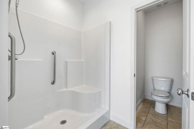 120 Bur Oak Drive, Taylors, SC 29687