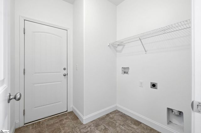 120 Bur Oak Drive, Taylors, SC 29687