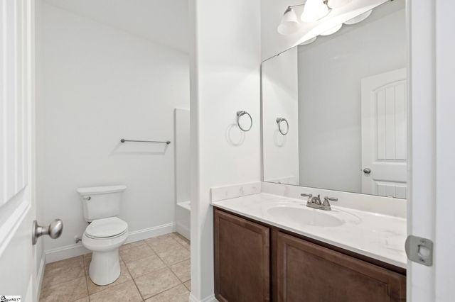 120 Bur Oak Drive, Taylors, SC 29687