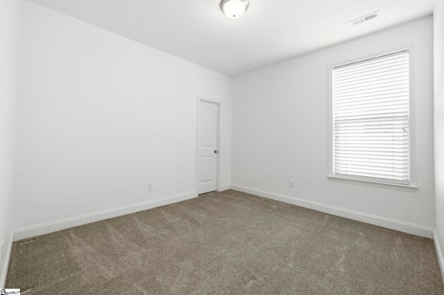 120 Bur Oak Drive, Taylors, SC 29687