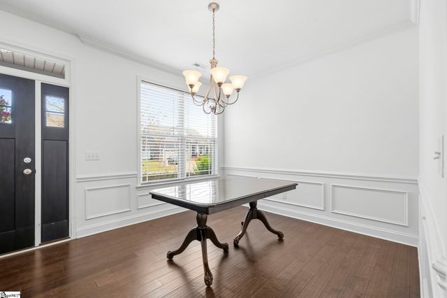 120 Bur Oak Drive, Taylors, SC 29687