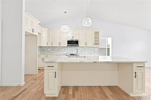 1108 Timber Creek Lane, Imperial, MO 63052