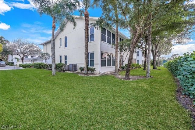 1345 Charleston Square DR 5-102, Naples, FL 34110