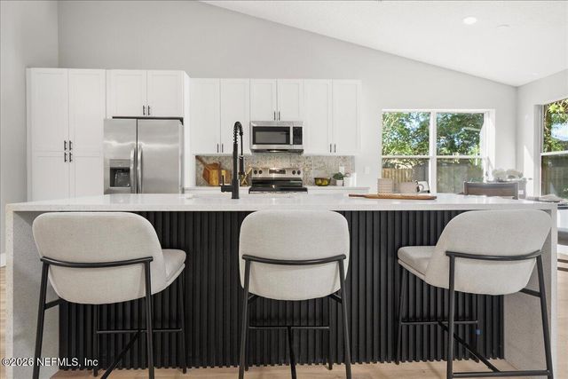 2867 ROCKFORD FALLS Drive N, Jacksonville, FL 32224