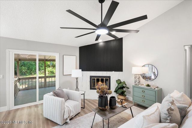 2867 ROCKFORD FALLS Drive N, Jacksonville, FL 32224