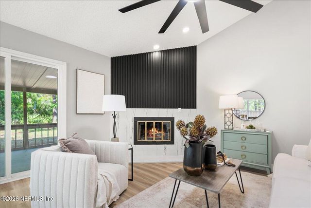 2867 ROCKFORD FALLS Drive N, Jacksonville, FL 32224