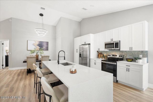 2867 ROCKFORD FALLS Drive N, Jacksonville, FL 32224