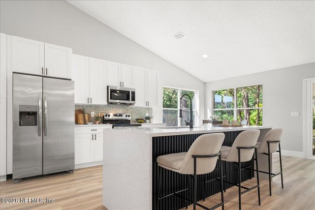 2867 ROCKFORD FALLS Drive N, Jacksonville, FL 32224