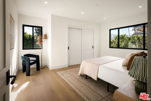 13114 Addison Street, Sherman Oaks, CA 91423