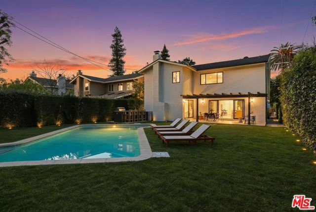 13114 Addison Street, Sherman Oaks, CA 91423