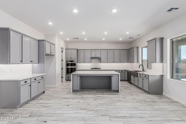 17322 W PUGET Avenue, Waddell, AZ 85355